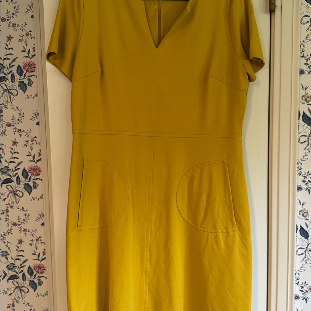 Boden Yellow classic Dress V-Neck Short Sleeve